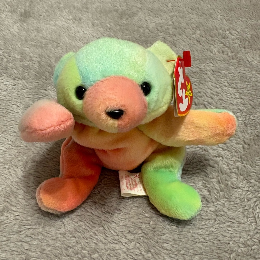 Ty Beanie Baby- Sammy the Bear